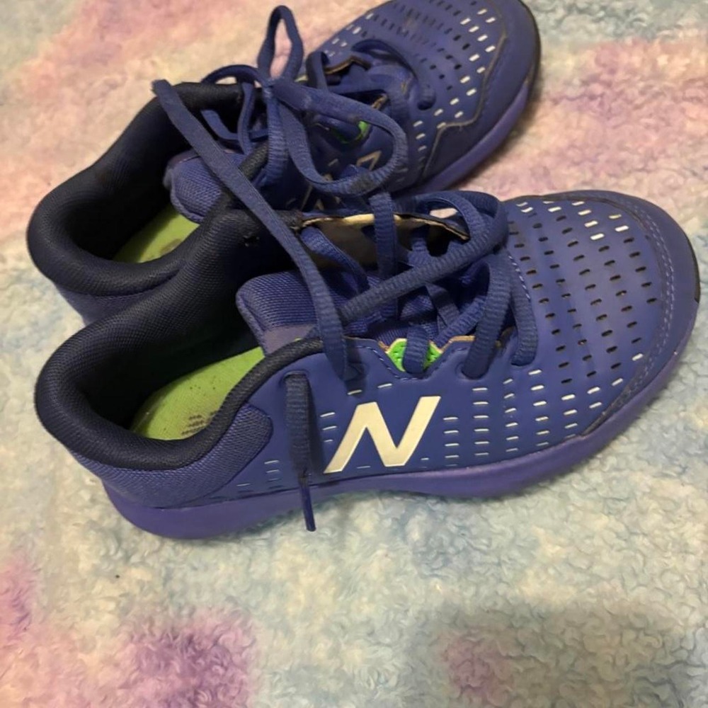New Balance 1080v10 navy blue sneakers